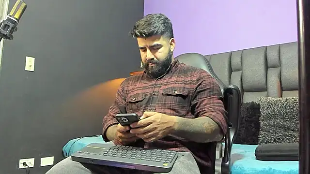 Lyon vach online show from March 2026 02:06:01 AM