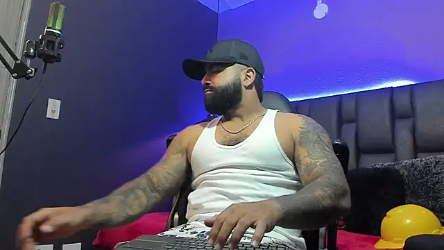 Lyon vach online show from March 2026 09:27:01 PM