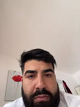 Lyon vach online show from December 2025 08:58:02 PM