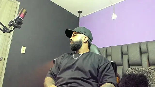 Lyon vach online show from April 2026 12:28:02 AM