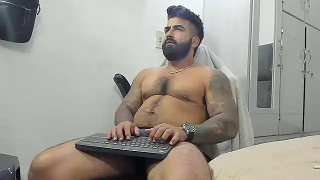 Lyon vach online show from February 2025 06:45:02 AM