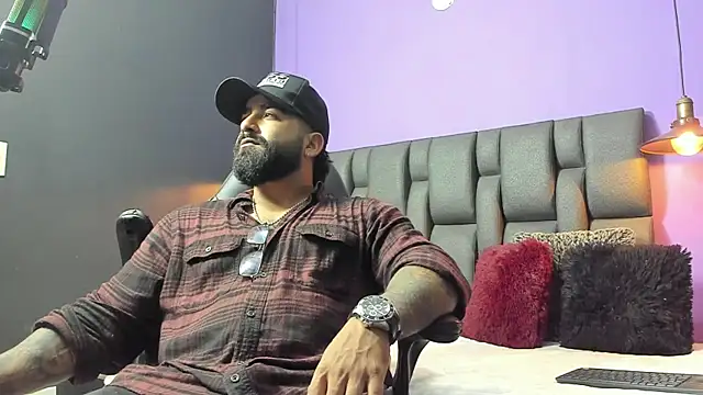 Lyon vach online show from September 2025 12:04:01 AM