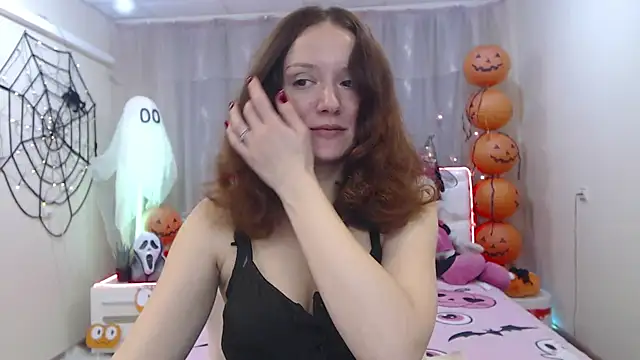 BarbaraStily online show from October 2025 06:37:02 AM
