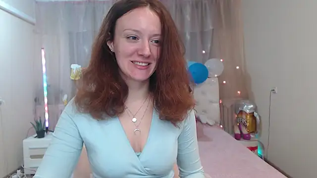 Snapshot of BarbaraStily chatting on October 2025 07:32:02 AM BarbaraStily online show from October 2025 07:32:02 AM