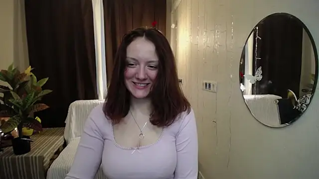 Snapshot of BarbaraStily chatting on March 2025 02:47:01 PM BarbaraStily online show from March 2025 02:47:01 PM