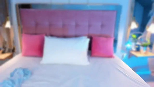 ArticaBelle online show from February 2026 04:15:01 AM