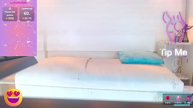 Snapshot of Molly_Spears chatting on March 2025 12:01:02 PM Molly Spears online show from March 2025 12:01:02 PM