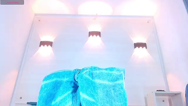 Snapshot of Molly_Spears chatting on March 2025 02:55:02 PM Molly Spears online show from March 2025 02:55:02 PM