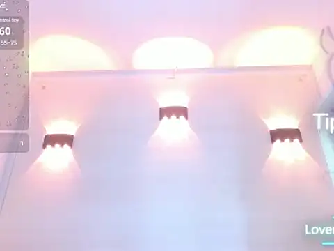 Snapshot of Molly_Spears chatting on February 2025 02:46:01 PM Molly Spears online show from February 2025 02:46:01 PM