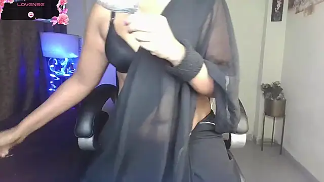 Black-Pearll online show from February 2026 04:36:02 AM