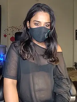 Black-Pearll online show from April 2026 04:49:01 AM