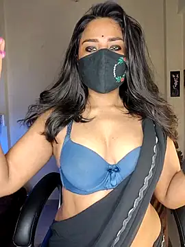 Black-Pearll online show from February 2026 06:44:01 AM