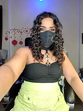 Black-Pearll online show from April 2026 04:15:01 AM