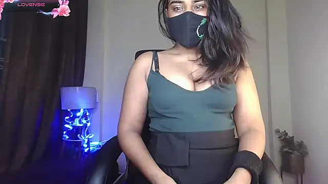 Black-Pearll online show from January 2026 08:07:02 AM