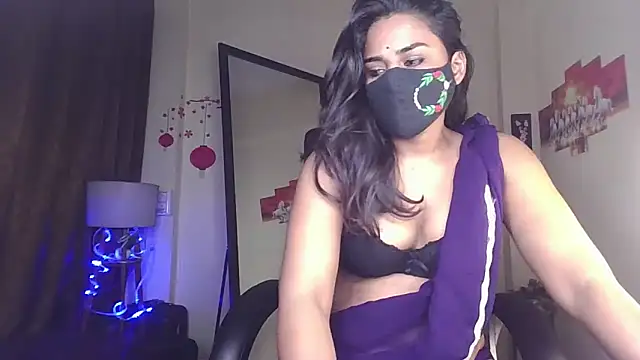 Black-Pearll online show from March 2026 02:22:01 PM