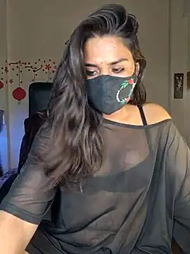 Black-Pearll online show from April 2026 07:10:01 AM