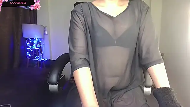 Black-Pearll online show from February 2026 03:55:01 PM