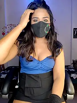 Black-Pearll online show from April 2026 03:45:02 AM