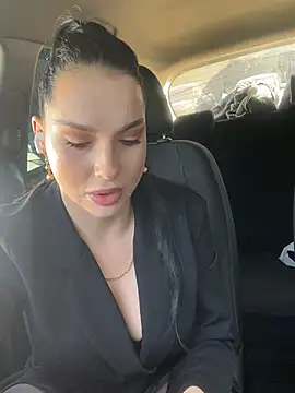 Snapshot of Roxana-Sexy chatting on January 2026 05:14:02 AM Roxana-Sexy online show from January 2026 05:14:02 AM