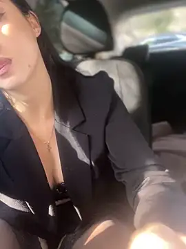 Roxana-Sexy online show from October 2025 03:37:01 AM