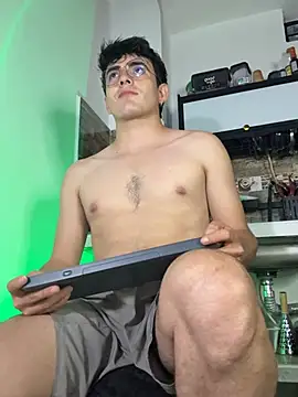 Snapshot of nolan_twink1 chatting on January 2026 05:33:01 AM nolan twink1 online show from January 2026 05:33:01 AM