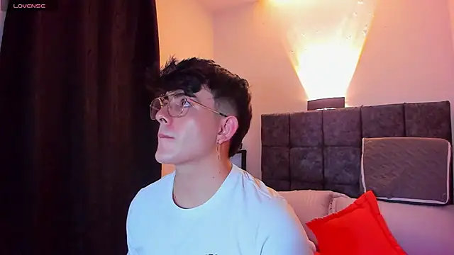 nolan twink1 online show from October 2025 02:24:01 AM