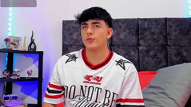 Snapshot of nolan_twink1 chatting on February 2026 06:08:02 PM nolan twink1 online show from February 2026 06:08:02 PM