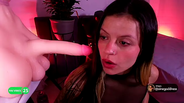tatiana monroe online show from October 2025 02:19:02 PM