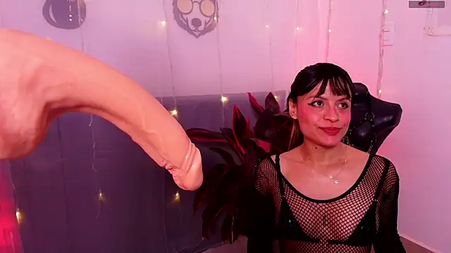 tatiana monroe online show from February 2026 04:27:01 PM