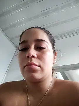 LaurenWelly  online show from April 2026 11:12:02 AM