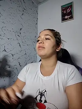 LaurenWelly  online show from November 2025 09:57:01 AM