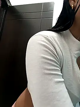 Snapshot of Nicky-7 chatting on February 2026 07:03:02 PM Nicky-7 online show from February 2026 07:03:02 PM