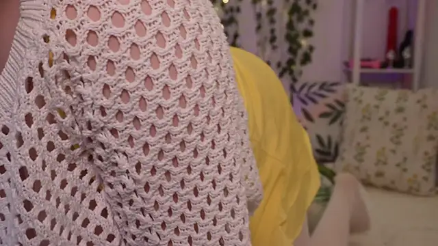 MonicaAsis online show from February 2026 07:13:01 PM