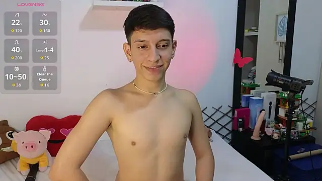 milky  boy  online show from February 2026 10:09:02 PM