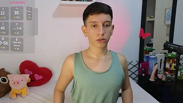 milky  boy  online show from February 2026 05:53:01 AM