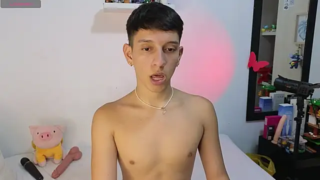 milky  boy  online show from May 2026 12:14:01 AM