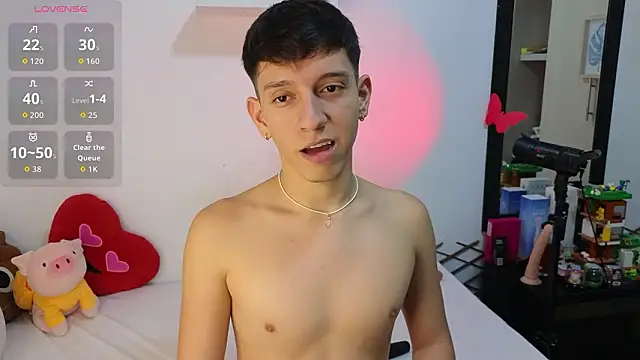 milky  boy  online show from March 2026 10:13:01 PM