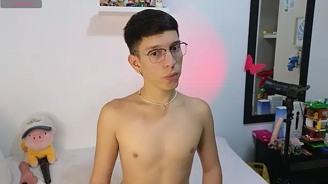 milky  boy  online show from May 2026 12:19:02 AM