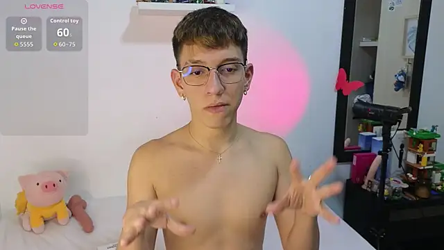 milky  boy  online show from July 2026 12:07:02 AM