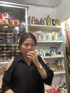 Snapshot of Cesywet chatting on March 2025 07:20:01 AM Cesywet online show from March 2025 07:20:01 AM