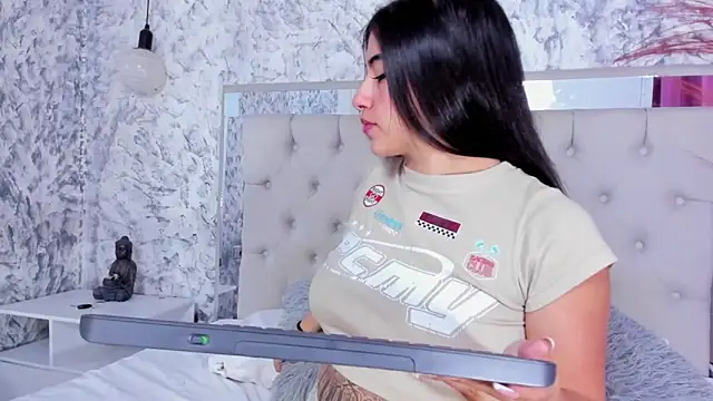 Megan rossee online show from November 2025 11:13:02 AM