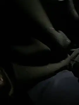 Snapshot of oscaar_mb22 chatting on January 2025 05:37:02 PM oscaar mb22 online show from January 2025 05:37:02 PM