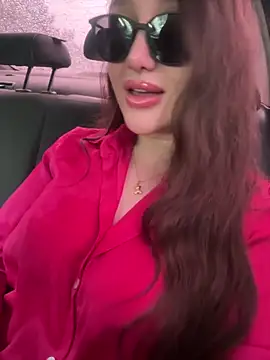 Elinatiranda online show from May 2026 02:15:02 PM