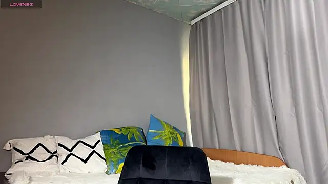 EdithHaskell online show from July 2026 01:10:02 PM
