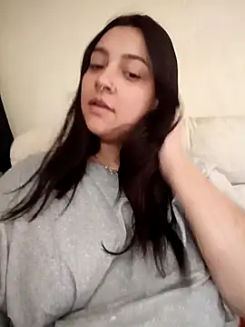 CORALINE GREYM online show from October 2025 03:24:01 PM