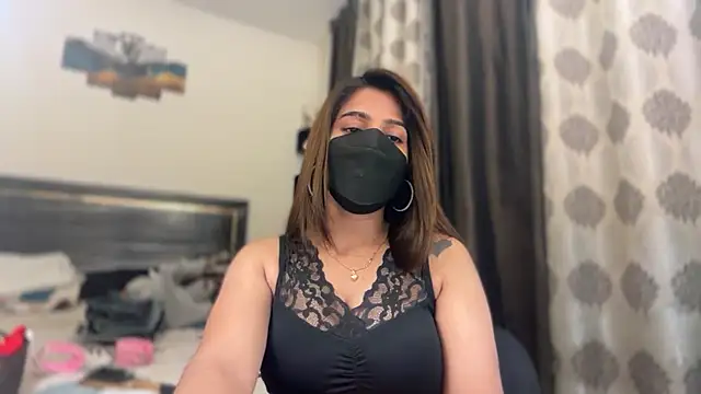 Snapshot of Hotty-Sana chatting on April 2026 05:04:02 PM Hotty-Sana online show from April 2026 05:04:02 PM