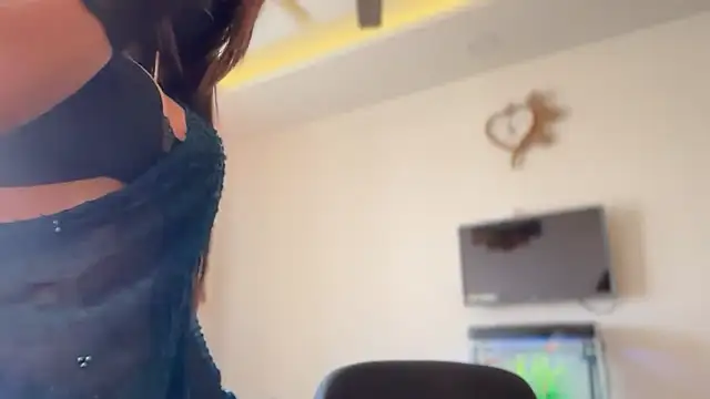 Hotty-Sana online show from February 2026 05:14:02 AM