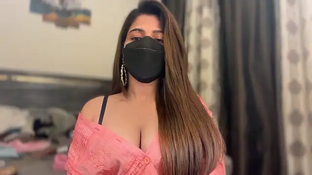 Hotty-Sana online show from April 2026 05:03:02 PM