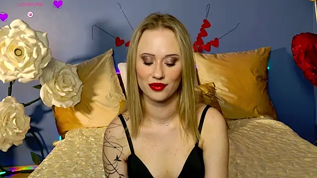 SashaBrooks online show from April 2026 02:13:02 PM