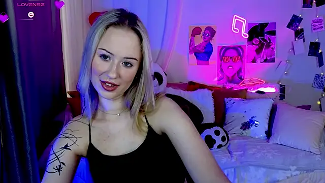 SashaBrooks online show from March 2026 02:22:01 PM